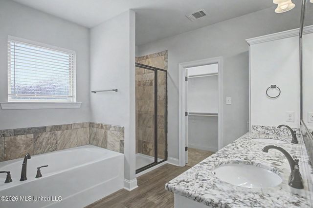 12832 Jackson Lee Drive, Ocean Springs, MS 39564