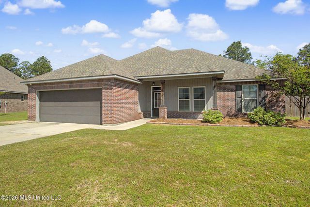 12832 Jackson Lee Drive, Ocean Springs, MS 39564