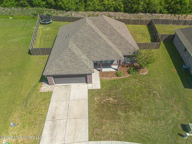 12832 Jackson Lee Drive, Ocean Springs, MS 39564