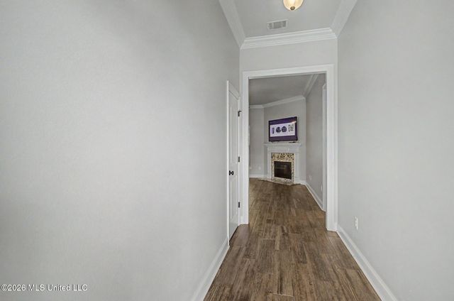 12832 Jackson Lee Drive, Ocean Springs, MS 39564