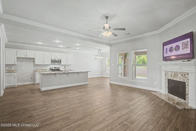 12832 Jackson Lee Drive, Ocean Springs, MS 39564