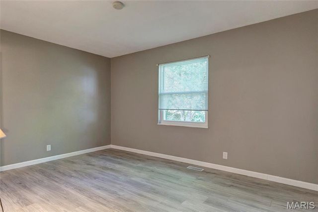 458 Queen Ann Drive, Hazelwood, MO 63042