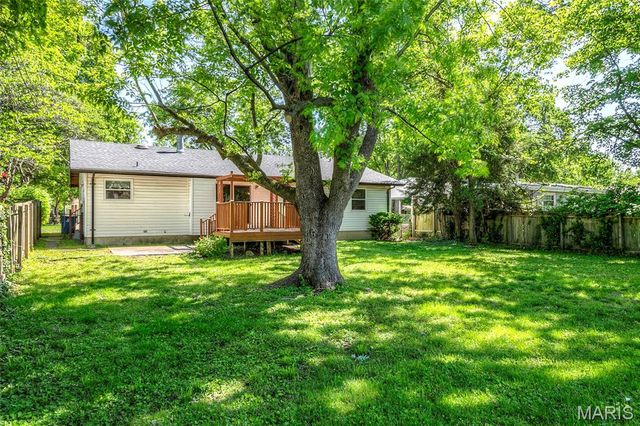 458 Queen Ann Drive, Hazelwood, MO 63042