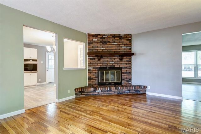 458 Queen Ann Drive, Hazelwood, MO 63042