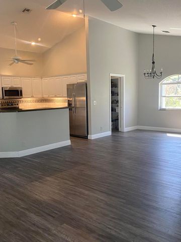 6031 Wedgewood Village Circle, Greenacres, FL 33463