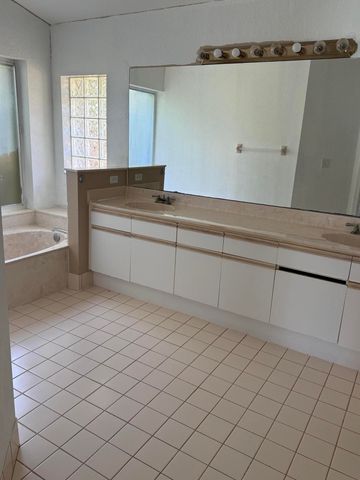 6031 Wedgewood Village Circle, Greenacres, FL 33463