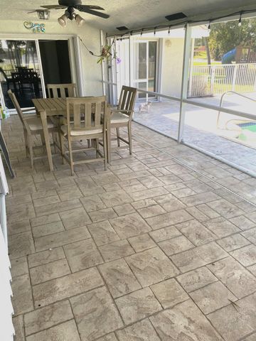 6031 Wedgewood Village Circle, Greenacres, FL 33463
