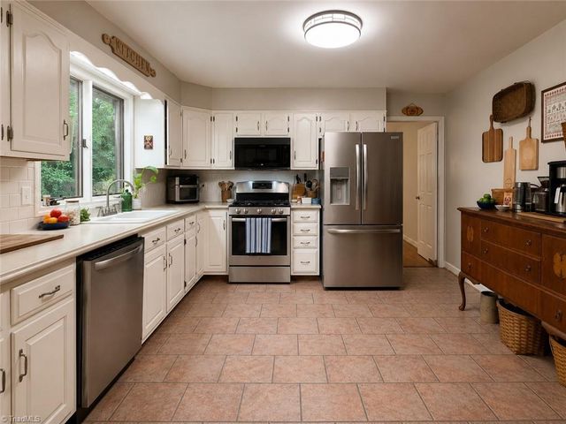 2224 E Old US Highway 421, Yadkinville, NC 27055