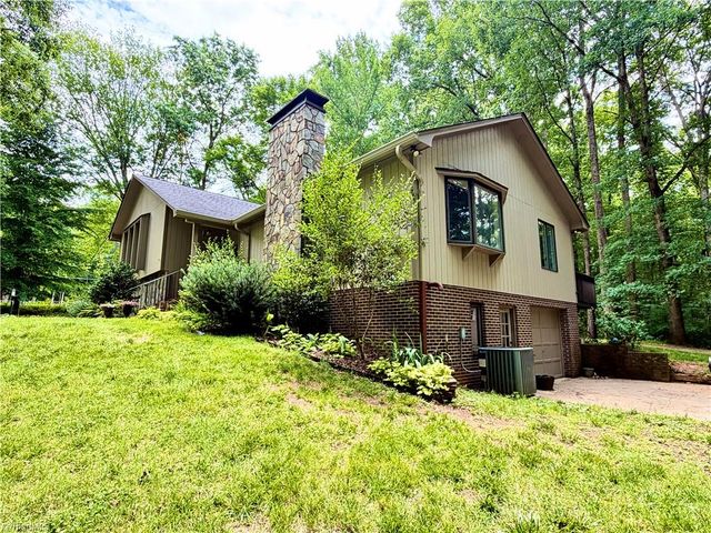 2224 E Old US Highway 421, Yadkinville, NC 27055