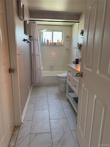 24145 Cottrell Street, Clinton Township, MI 48035