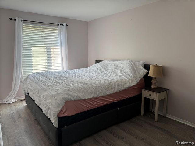 24145 Cottrell Street, Clinton Township, MI 48035