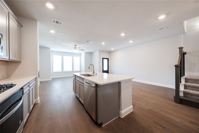 2116 Naples Drive, Rowlett, TX 75088