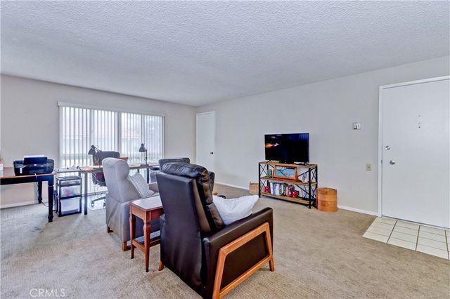 835 Ronda Sevilla O, Laguna Woods, CA 92637