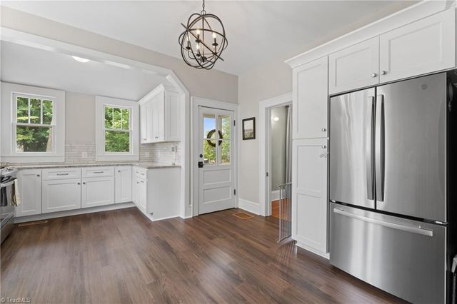 800 Miller Street, Winston-salem, NC 27103
