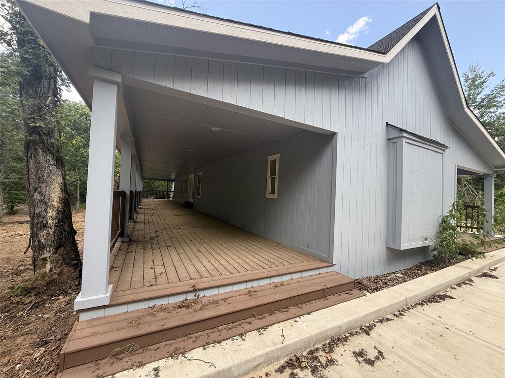 108 Charlies Pl Road, Trinidad, TX 75163