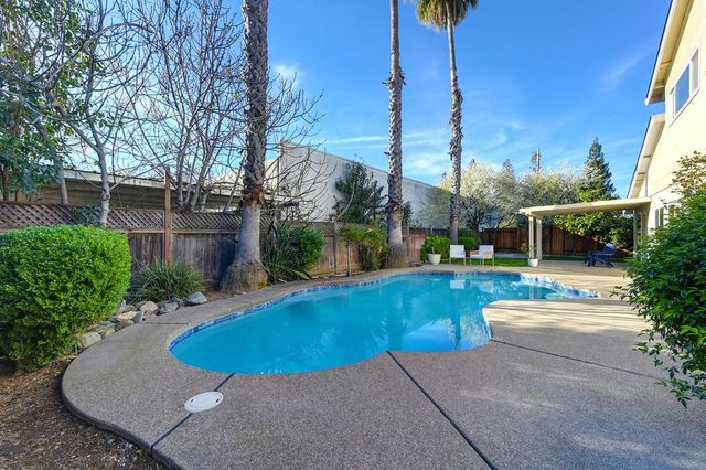 6127 Viceroy Way, Citrus Heights, CA 95610