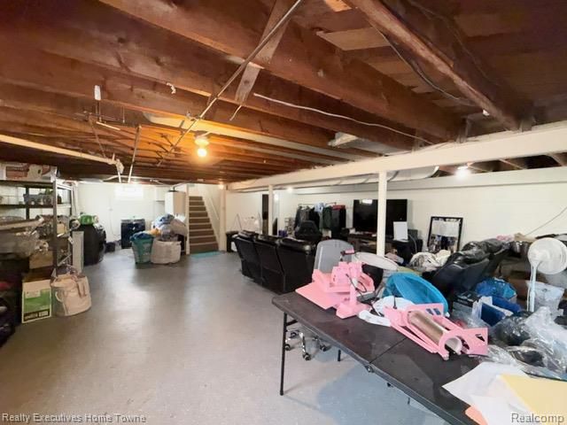 16901 Wilson Avenue, Eastpointe, MI 48021