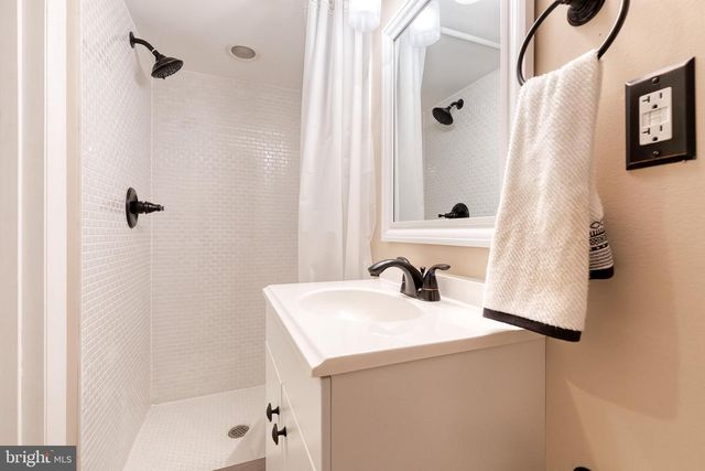 4011 EVANS CHAPEL RD, Baltimore, MD 21211