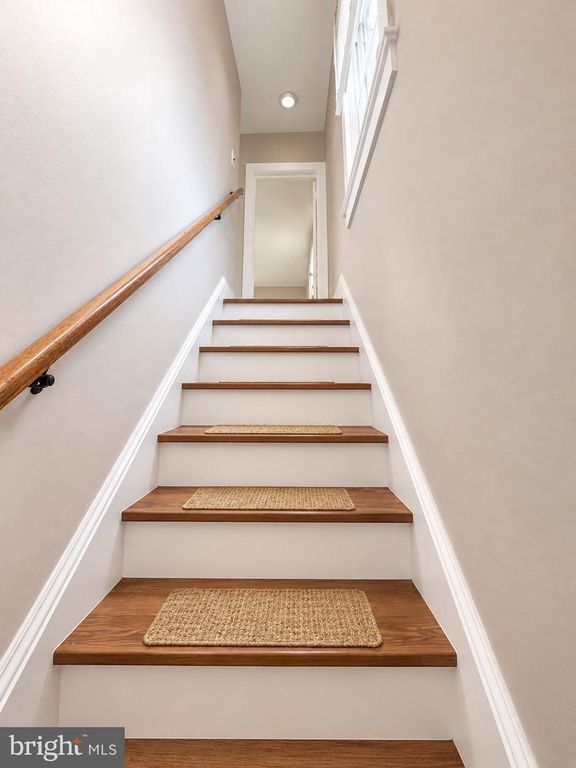 818 E GRAPE ST, VINELAND, NJ 08360 — photo 5
