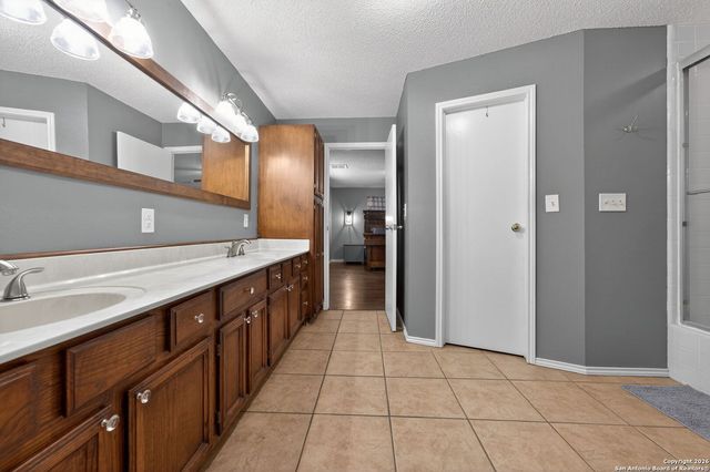 5 Cedar Ridge, Boerne, TX 78006