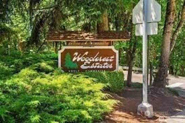 17044 Woodcrest Drive NE, Bothell, WA 98011
