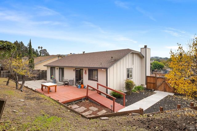 5044 Santa Rita Rd, El Sobrante, CA 94803