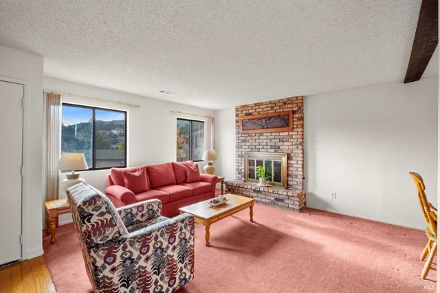 5044 Santa Rita Rd, El Sobrante, CA 94803