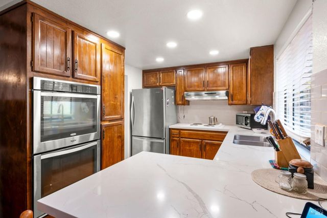 5044 Santa Rita Rd, El Sobrante, CA 94803