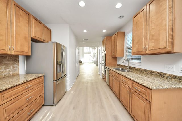 10743 Boardwalk Street, Houston, TX 77042