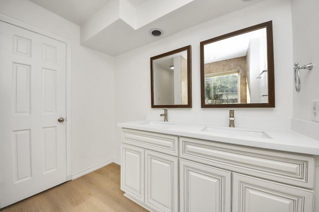 10743 Boardwalk Street, Houston, TX 77042