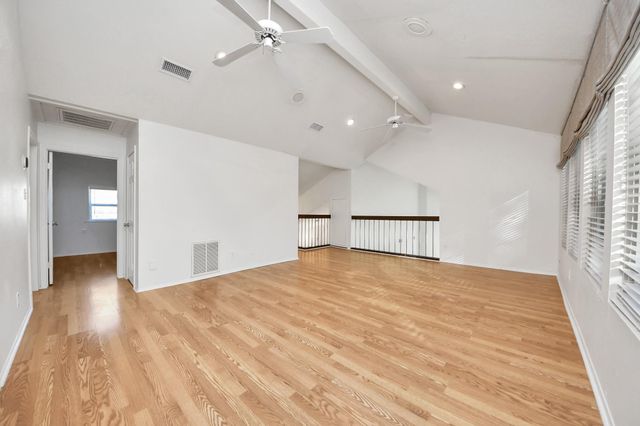 10743 Boardwalk Street, Houston, TX 77042