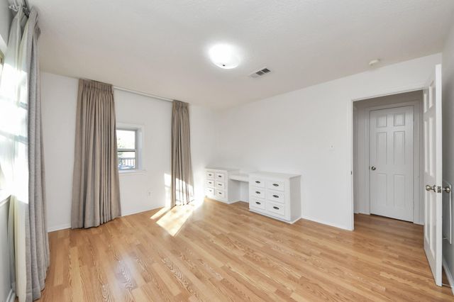 10743 Boardwalk Street, Houston, TX 77042