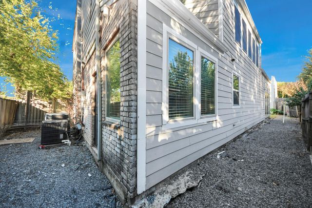 10743 Boardwalk Street, Houston, TX 77042