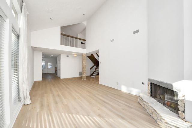 10743 Boardwalk Street, Houston, TX 77042