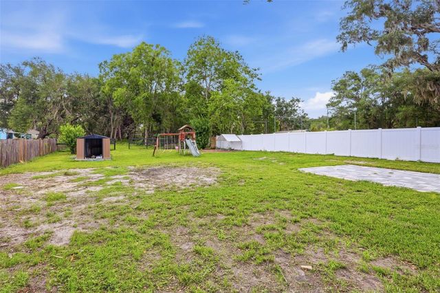 2602 WESTSIDE DRIVE, Leesburg, FL 34748
