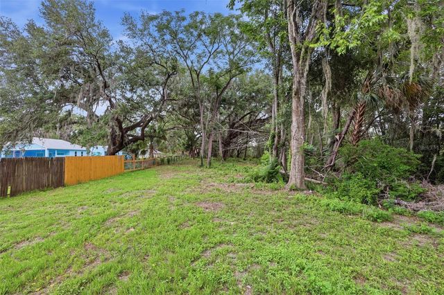 2602 WESTSIDE DRIVE, Leesburg, FL 34748
