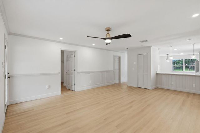 2602 WESTSIDE DRIVE, Leesburg, FL 34748