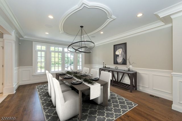 368 Hartshorn Dr, Millburn Twp., NJ 07078