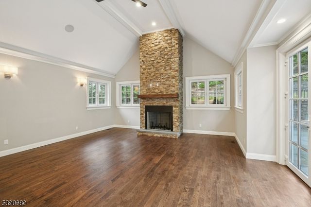 368 Hartshorn Dr, Millburn Twp., NJ 07078