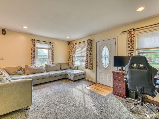 1664 Sunset Boulevard, Monroe, MI 48162