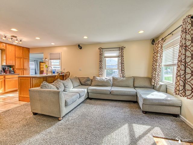 1664 Sunset Boulevard, Monroe, MI 48162