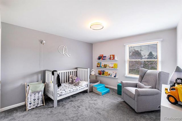 5462 Chatham Lane, Grand Blanc, MI 48439