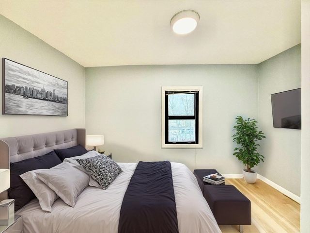 15 Berwick St 15, Melrose, MA 02176