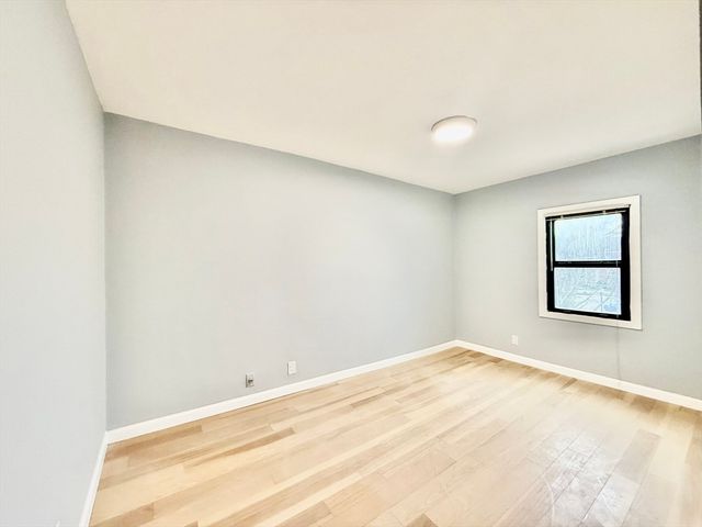 15 Berwick St 15, Melrose, MA 02176