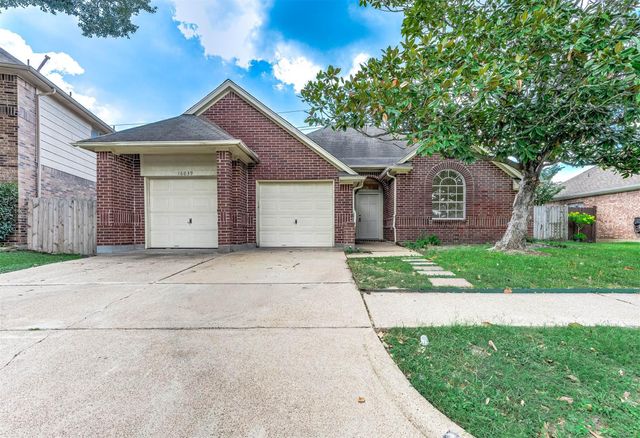 16039 Mountain Shadows Drive, Houston, TX 77084