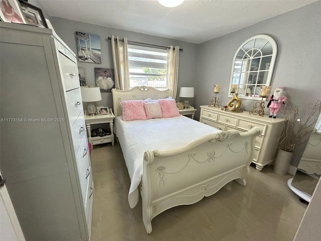 1941 NW 113th Ter, Miami, FL 33167