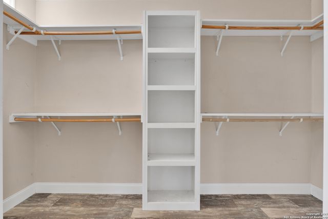 228 County Road 4647, Hondo, TX 78861