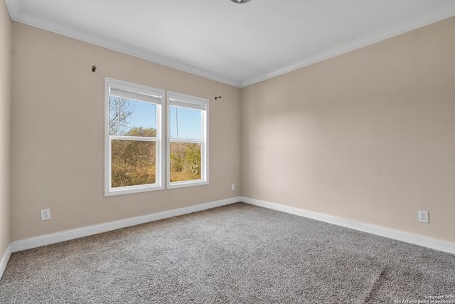 228 County Road 4647, Hondo, TX 78861