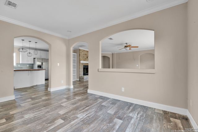 228 County Road 4647, Hondo, TX 78861