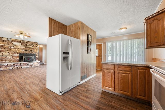 105 Howe Street, Anaconda, MT 59711